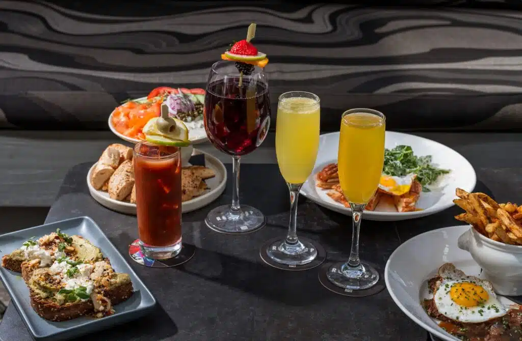 Bottomless brunch Fort Lauderdale with mimosas and signature dishes.